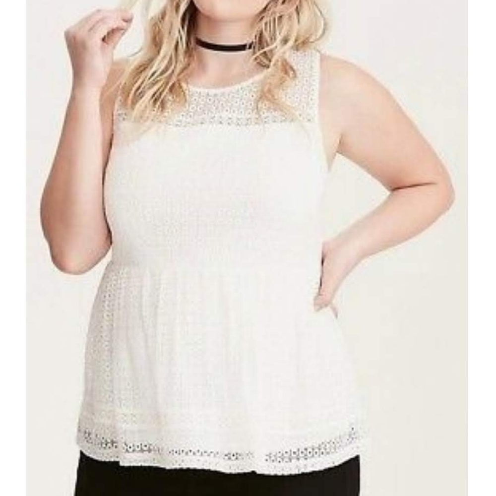Torrid White Lace tank